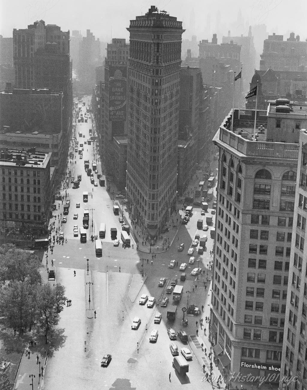 1952 mid-century high-altitude aerial view of the Flatiron Building and Madison Square Park