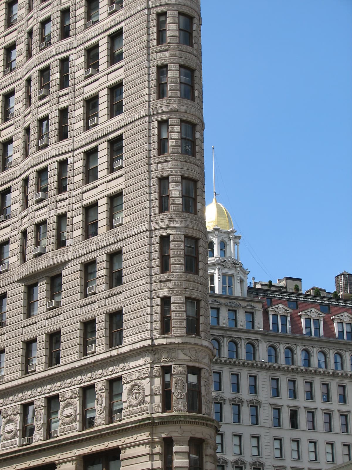 Visit the Flatiron Building | Official Site